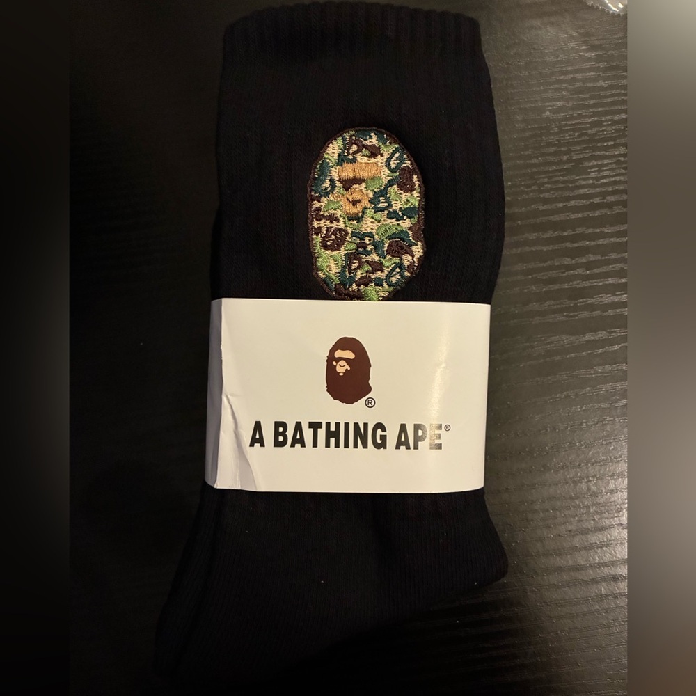 Green Camo Bape Socks - Picture 3 of 3
